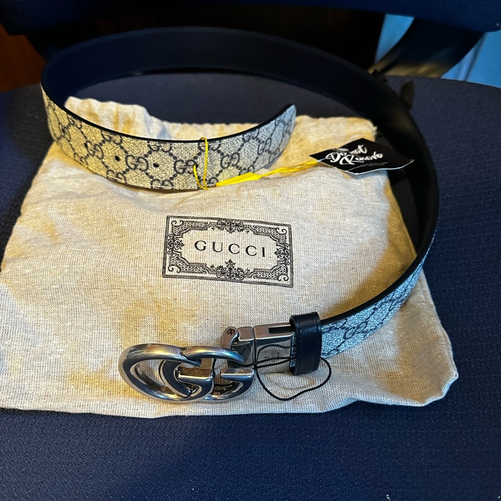 Gucci reversible belt